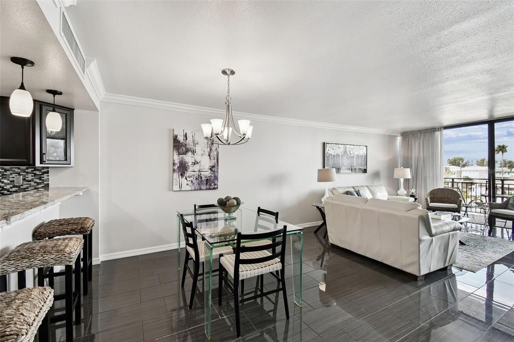 For Sale: $659,000 (1 beds, 1 baths, 1015 Square Feet)