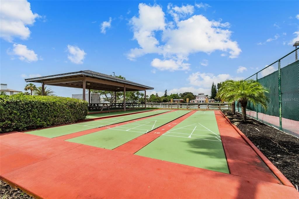 For Sale: $659,000 (1 beds, 1 baths, 1015 Square Feet)