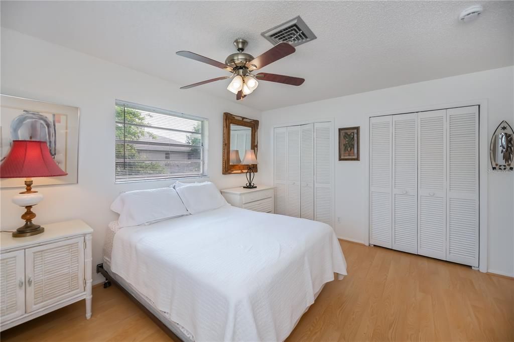 Active With Contract: $245,000 (2 beds, 2 baths, 1240 Square Feet)