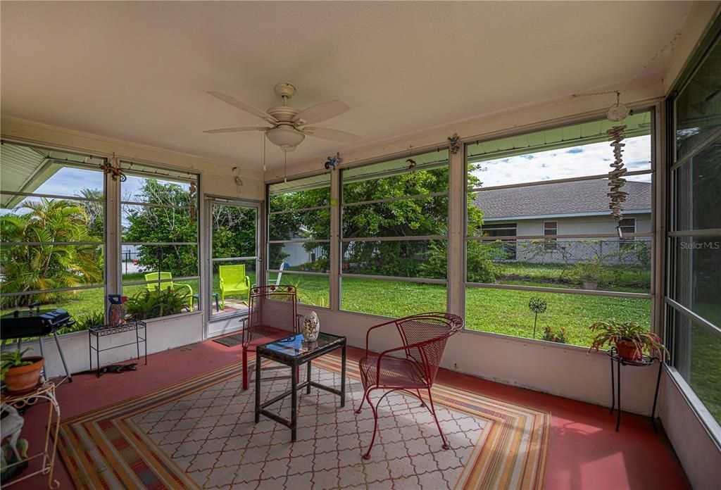 Active With Contract: $245,000 (2 beds, 2 baths, 1240 Square Feet)