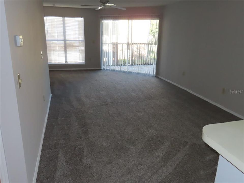 В аренду: $1,595 (2 спален, 2 ванн, 990 Квадратных фут)