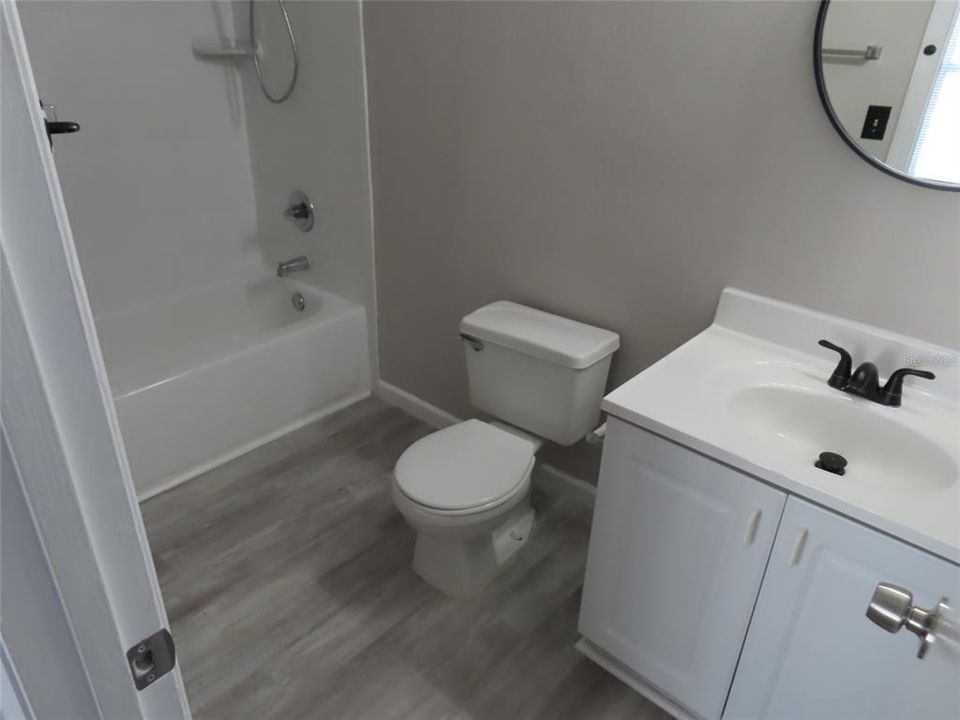 В аренду: $1,595 (2 спален, 2 ванн, 990 Квадратных фут)