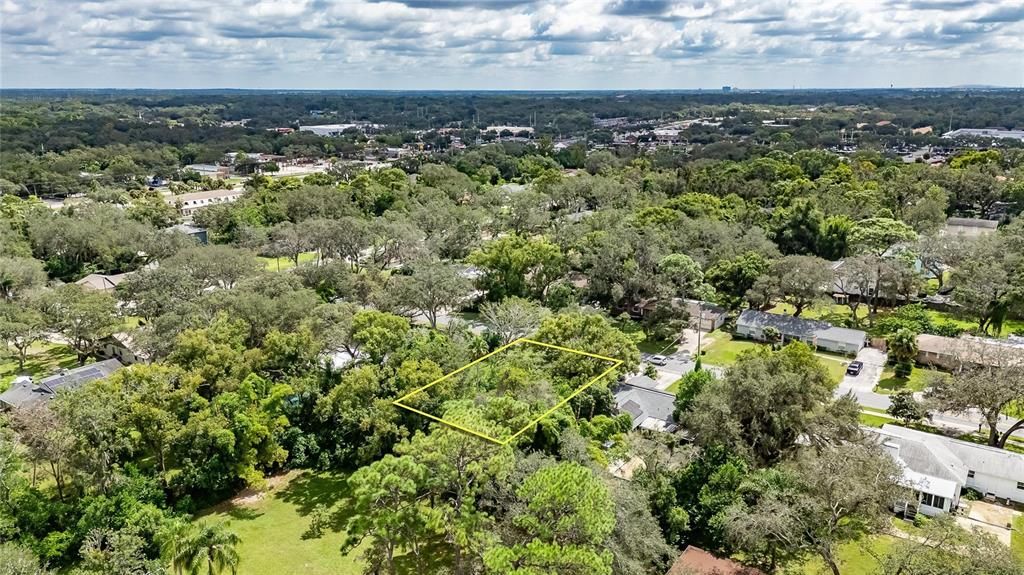 待售: $175,000 (0.32 acres)