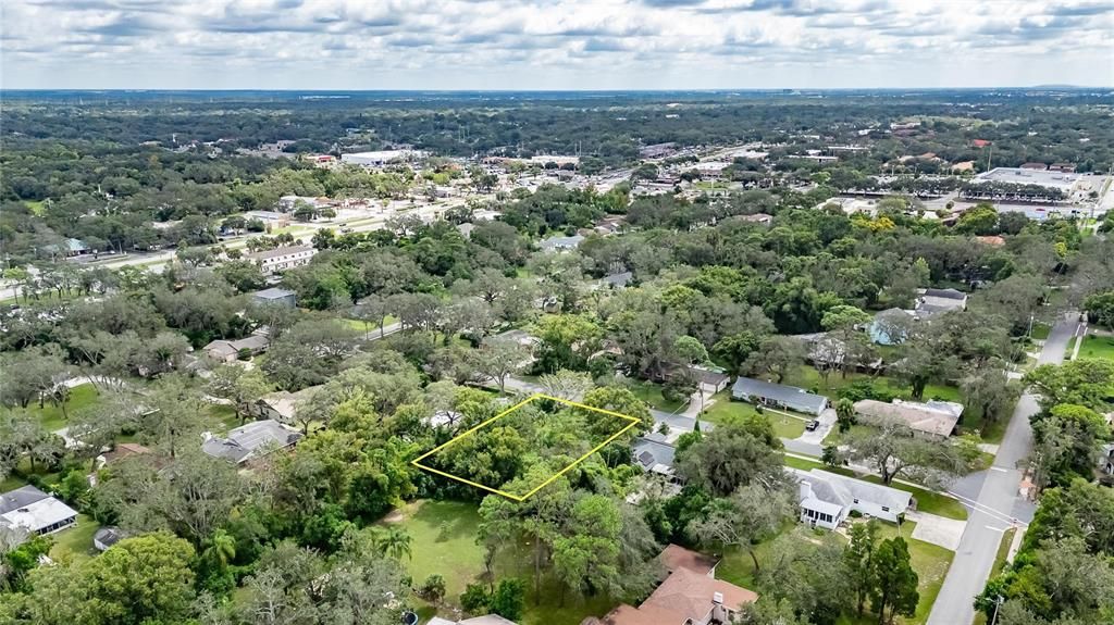 待售: $175,000 (0.32 acres)