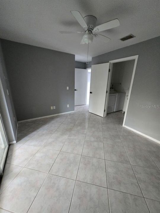 For Rent: $1,600 (2 beds, 2 baths, 875 Square Feet)