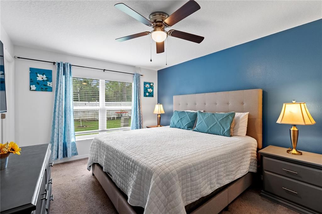 待售: $534,900 (6 贝兹, 0 浴室, 2422 平方英尺)