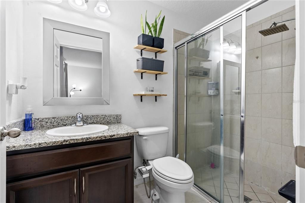 待售: $534,900 (6 贝兹, 0 浴室, 2422 平方英尺)