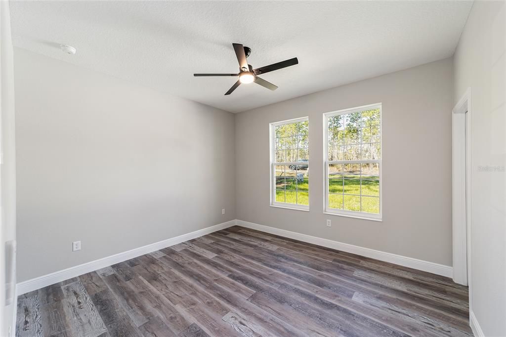 For Rent: $2,000 (3 beds, 2 baths, 1640 Square Feet)