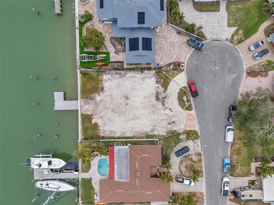 Active With Contract: $850,000 (0.19 acres)