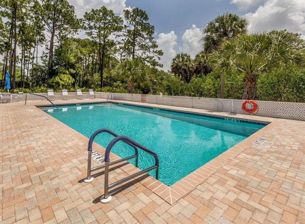 待售: $179,900 (2 贝兹, 2 浴室, 1456 平方英尺)