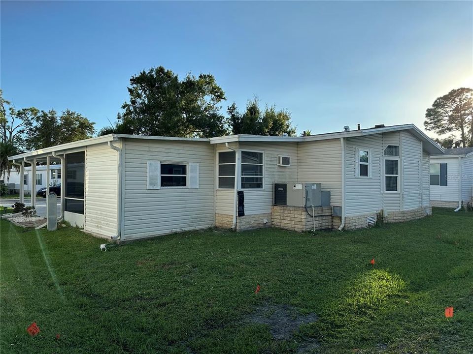 待售: $179,900 (2 贝兹, 2 浴室, 1456 平方英尺)