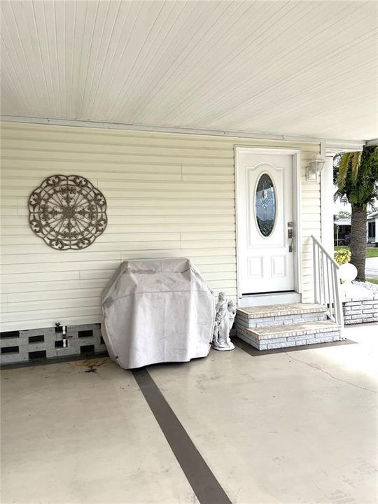 На продажу: $154,900 (2 спален, 2 ванн, 1375 Квадратных фут)