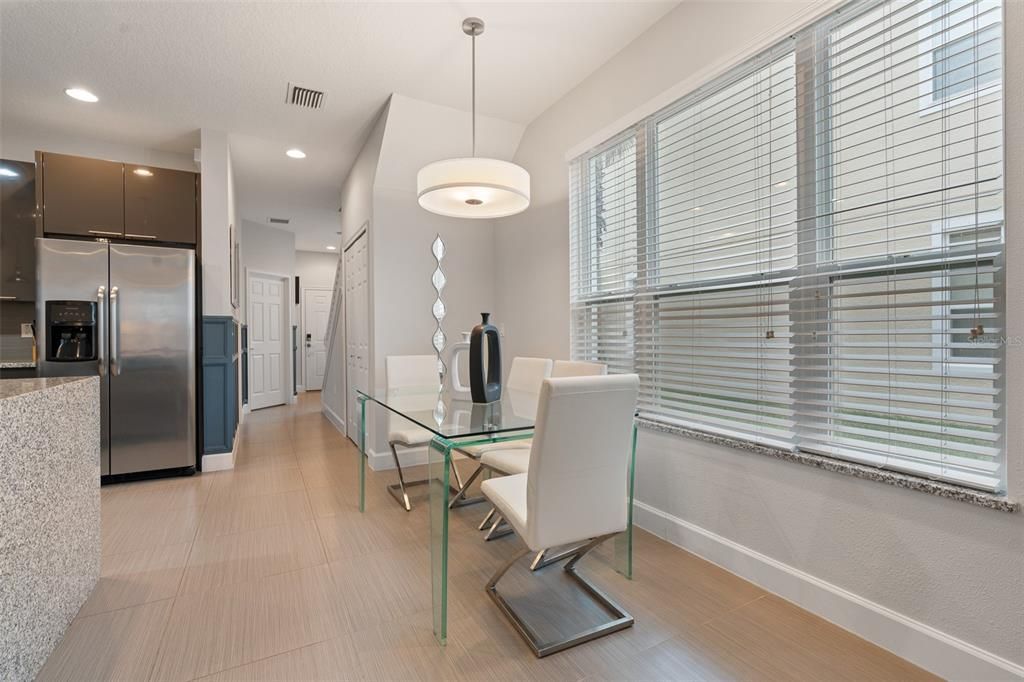 For Rent: $2,400 (3 beds, 3 baths, 1512 Square Feet)