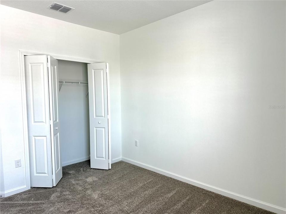 出租: $1,900 (3 贝兹, 2 浴室, 1655 平方英尺)