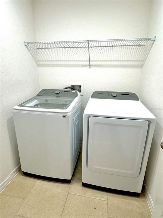 出租: $1,900 (3 贝兹, 2 浴室, 1655 平方英尺)