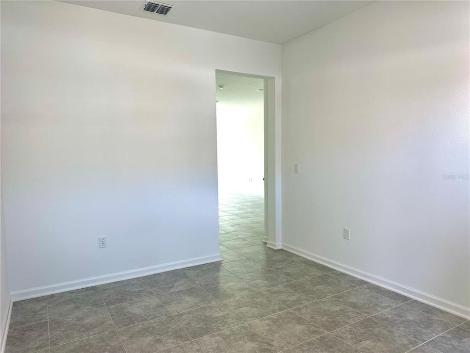 出租: $1,900 (3 贝兹, 2 浴室, 1655 平方英尺)