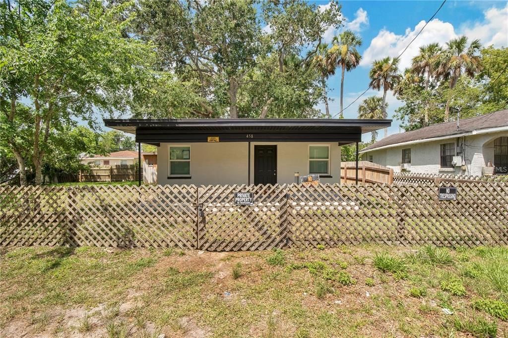 Active With Contract: $189,999 (2 beds, 2 baths, 960 Square Feet)