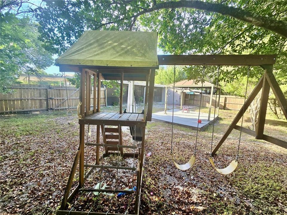 待售: $199,900 (2 贝兹, 1 浴室, 740 平方英尺)