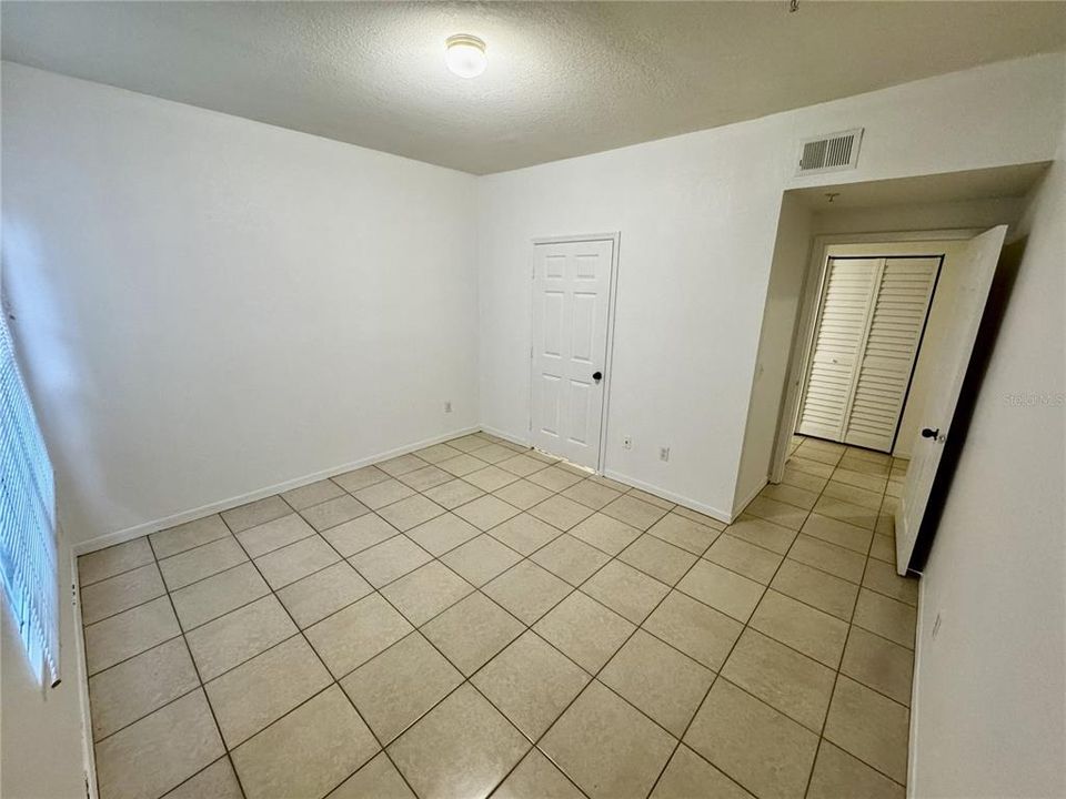 Activo con contrato: $1,350 (1 camas, 1 baños, 794 Pies cuadrados)