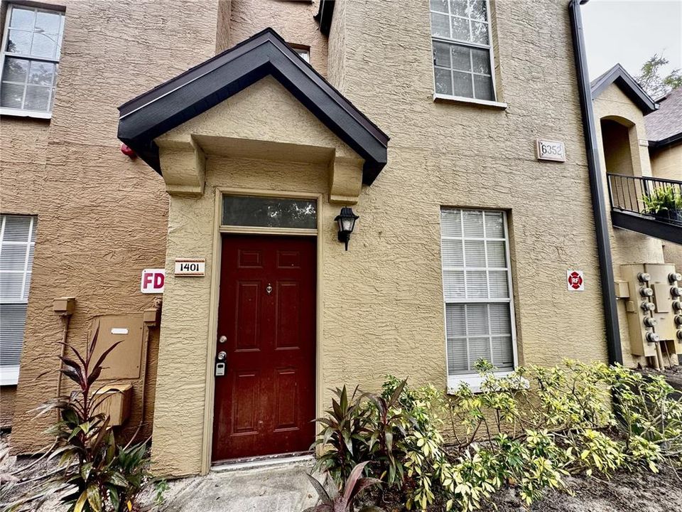 Activo con contrato: $1,350 (1 camas, 1 baños, 794 Pies cuadrados)