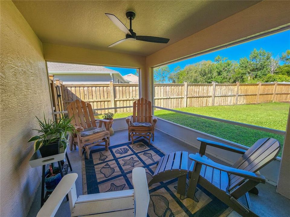 Active With Contract: $310,000 (3 beds, 2 baths, 1348 Square Feet)