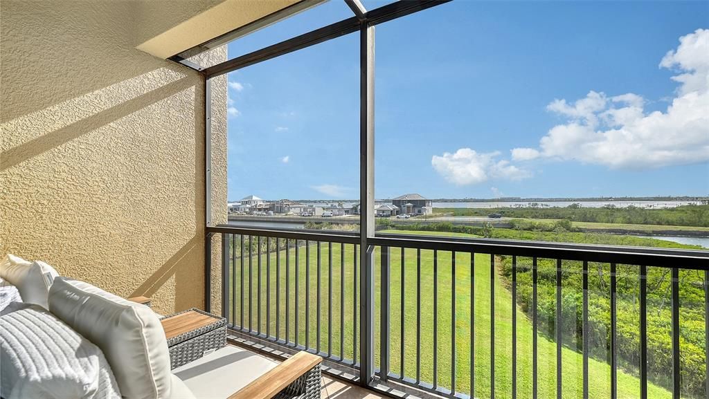 На продажу: $649,000 (4 спален, 4 ванн, 2848 Квадратных фут)