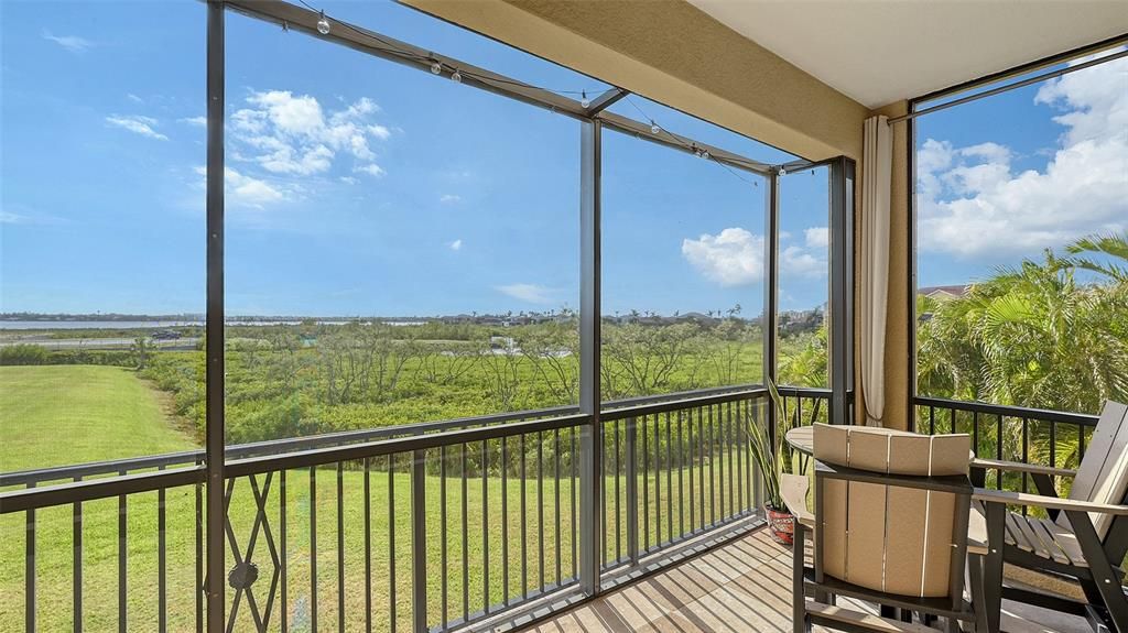 На продажу: $649,000 (4 спален, 4 ванн, 2848 Квадратных фут)