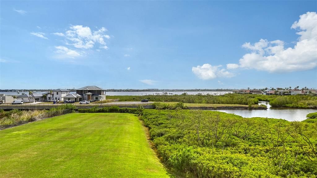 На продажу: $649,000 (4 спален, 4 ванн, 2848 Квадратных фут)