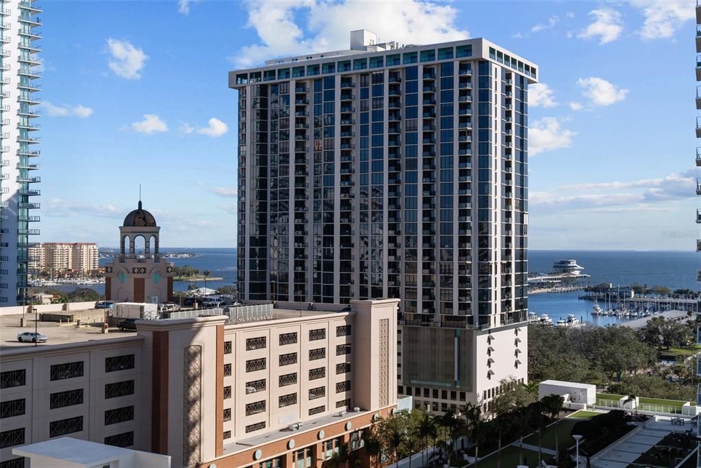 Active With Contract: $945,000 (2 beds, 2 baths, 1608 Square Feet)