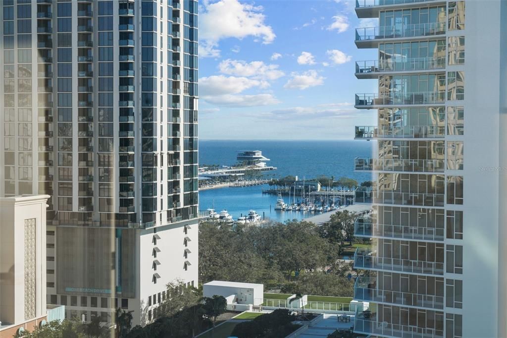 Active With Contract: $945,000 (2 beds, 2 baths, 1608 Square Feet)