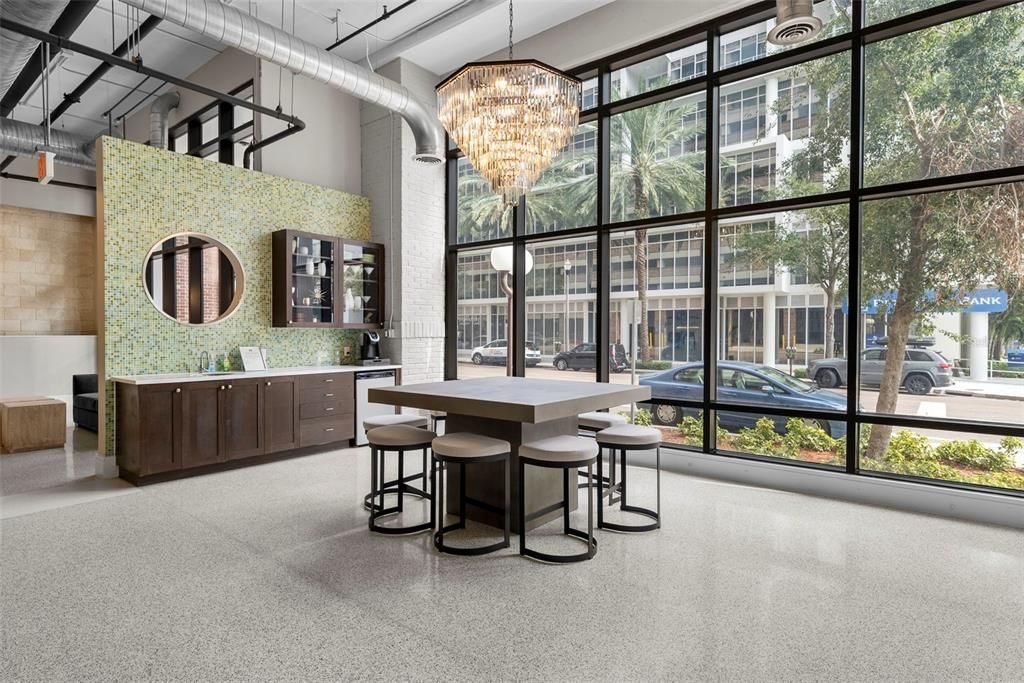 Active With Contract: $945,000 (2 beds, 2 baths, 1608 Square Feet)