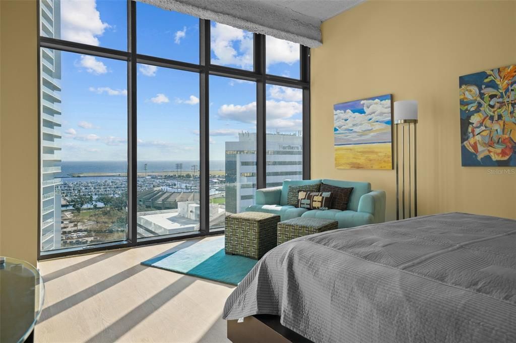 Active With Contract: $945,000 (2 beds, 2 baths, 1608 Square Feet)