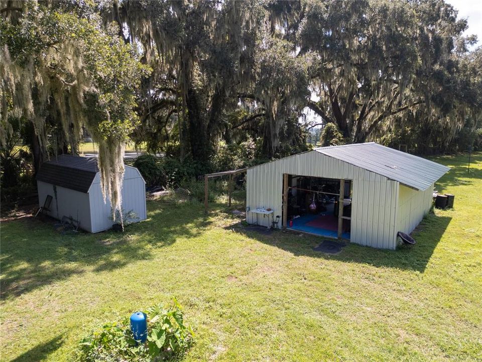 На продажу: $324,900 (2 спален, 1 ванн, 1180 Квадратных фут)