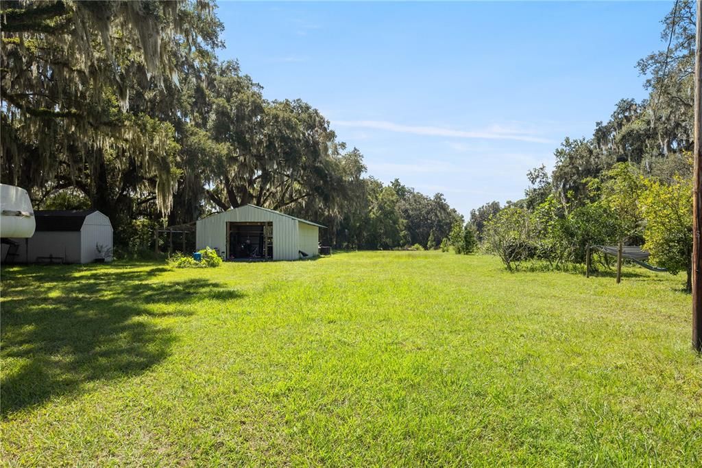 На продажу: $324,900 (2 спален, 1 ванн, 1180 Квадратных фут)