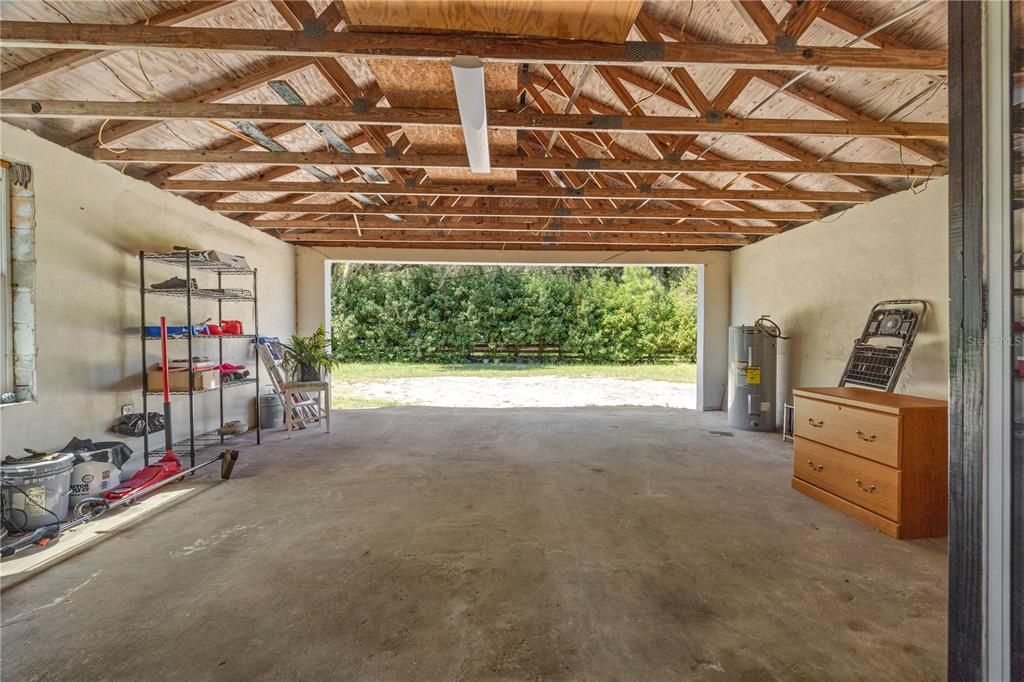 На продажу: $324,900 (2 спален, 1 ванн, 1180 Квадратных фут)