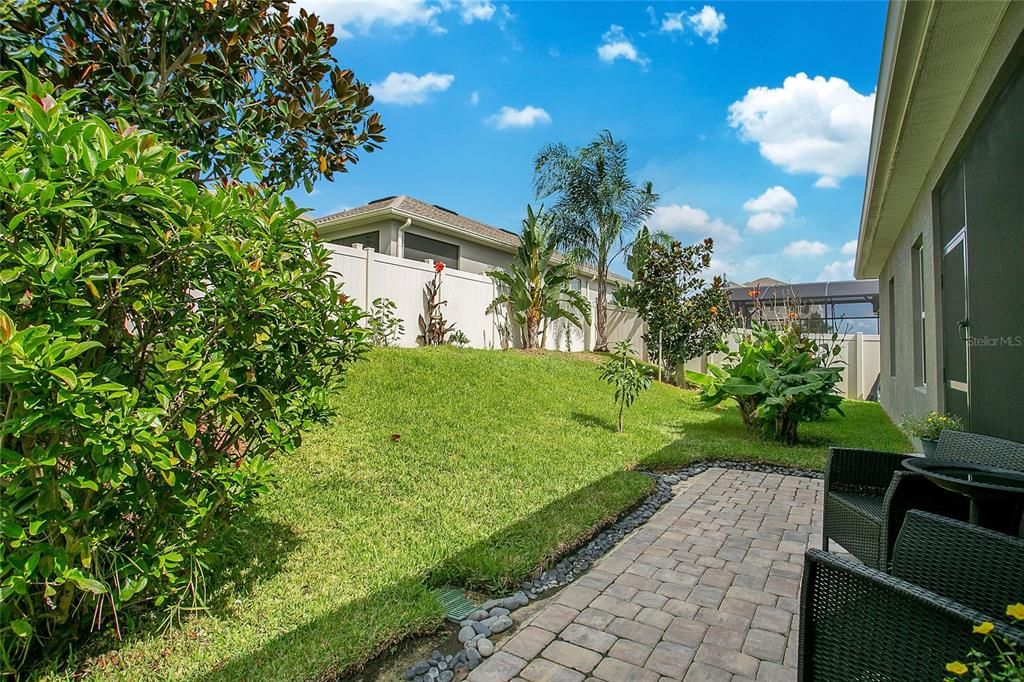 Active With Contract: $480,000 (4 beds, 3 baths, 2061 Square Feet)