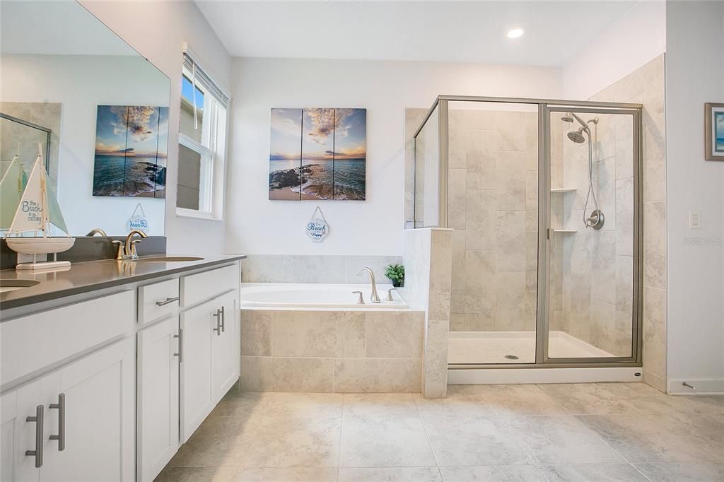 Active With Contract: $480,000 (4 beds, 3 baths, 2061 Square Feet)