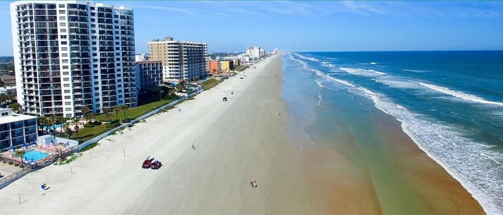 For Sale: $534,990 (3 beds, 2 baths, 2044 Square Feet)