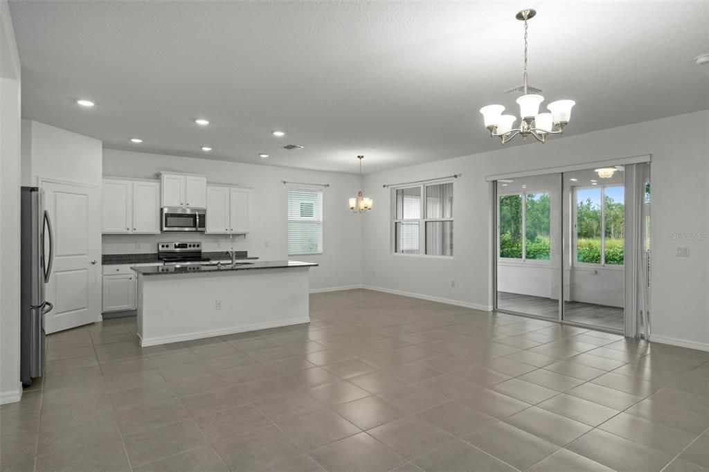 待售: $319,000 (3 贝兹, 2 浴室, 1649 平方英尺)