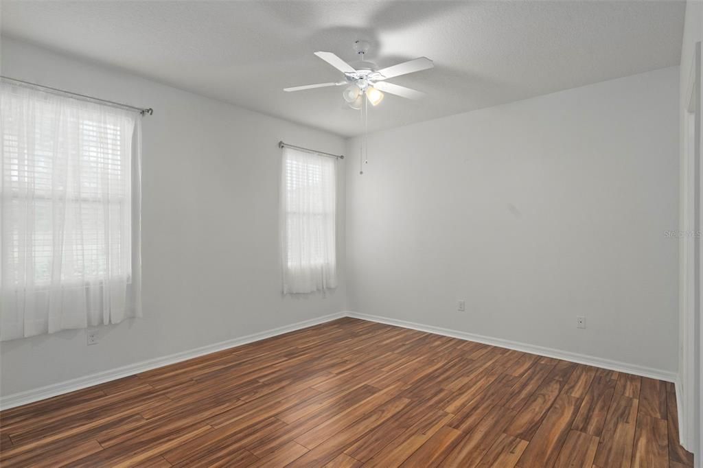 待售: $319,000 (3 贝兹, 2 浴室, 1649 平方英尺)