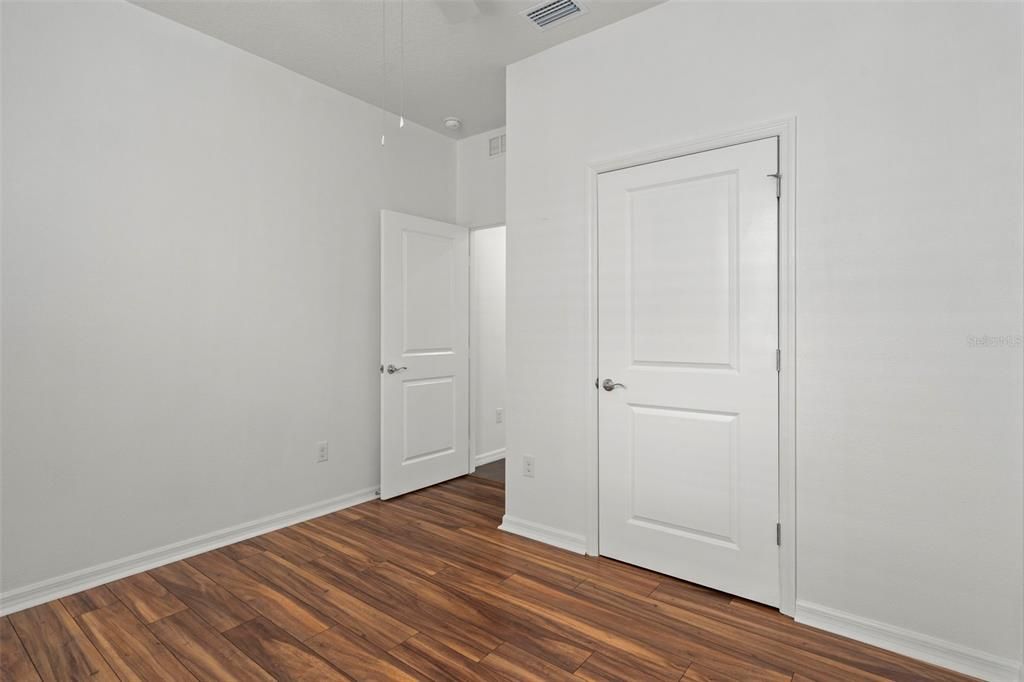 待售: $319,000 (3 贝兹, 2 浴室, 1649 平方英尺)