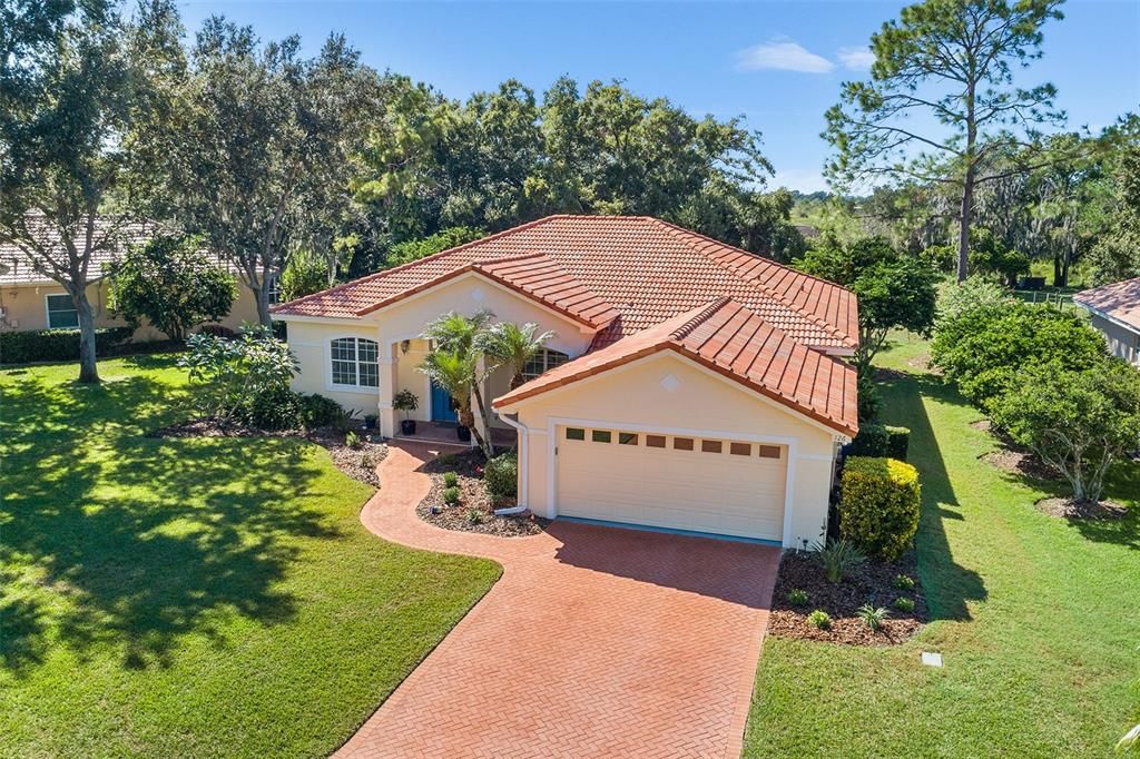 For Sale: $400,000 (4 beds, 2 baths, 2142 Square Feet)