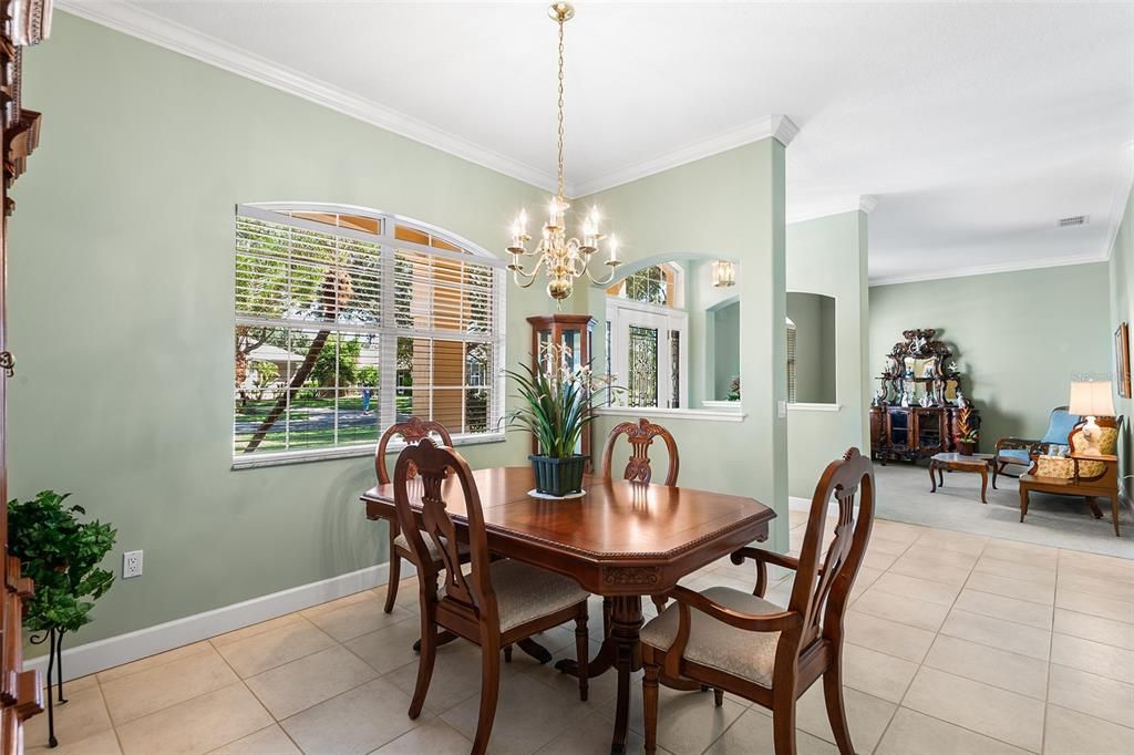 For Sale: $400,000 (4 beds, 2 baths, 2142 Square Feet)