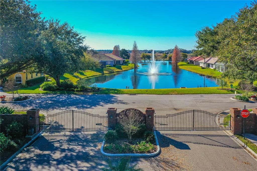 For Sale: $400,000 (4 beds, 2 baths, 2142 Square Feet)