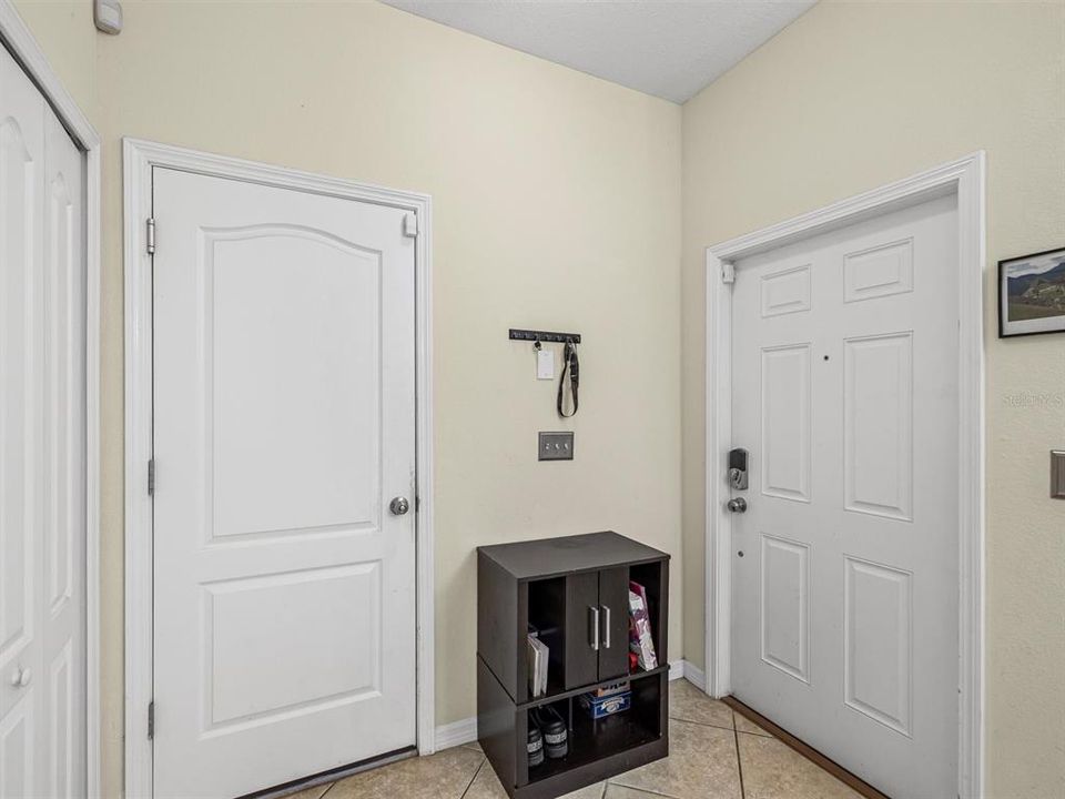 En Venta: $325,000 (3 camas, 2 baños, 2010 Pies cuadrados)