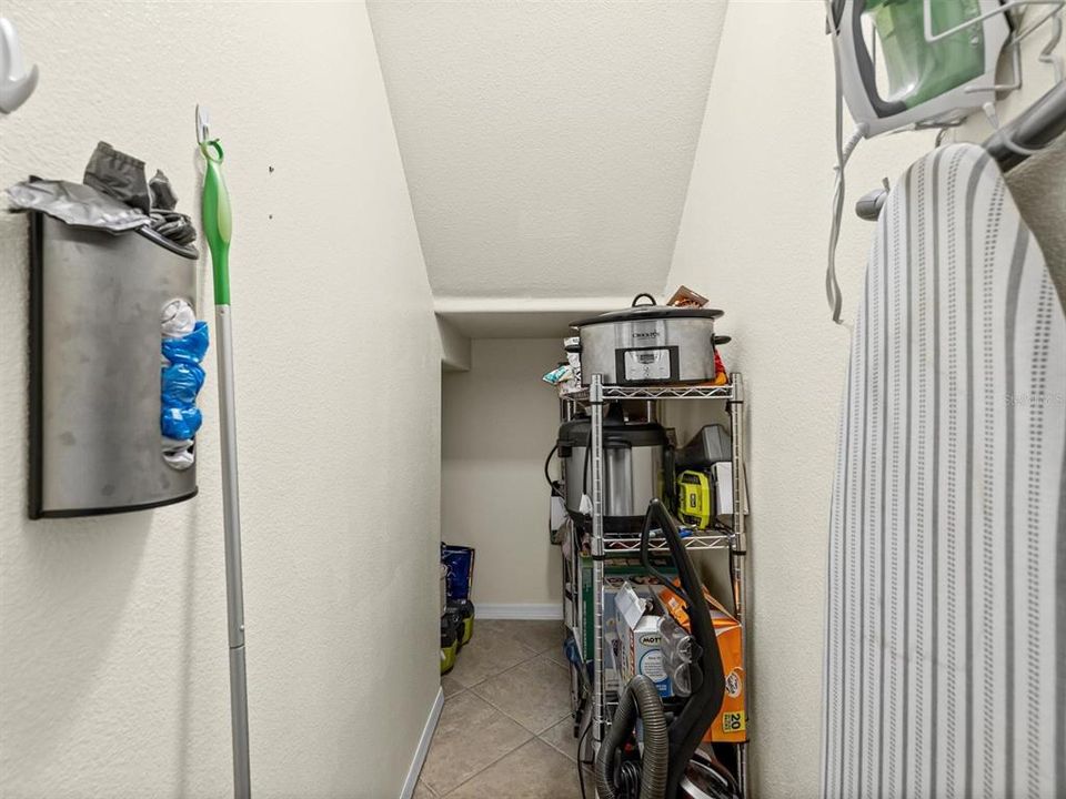 En Venta: $325,000 (3 camas, 2 baños, 2010 Pies cuadrados)