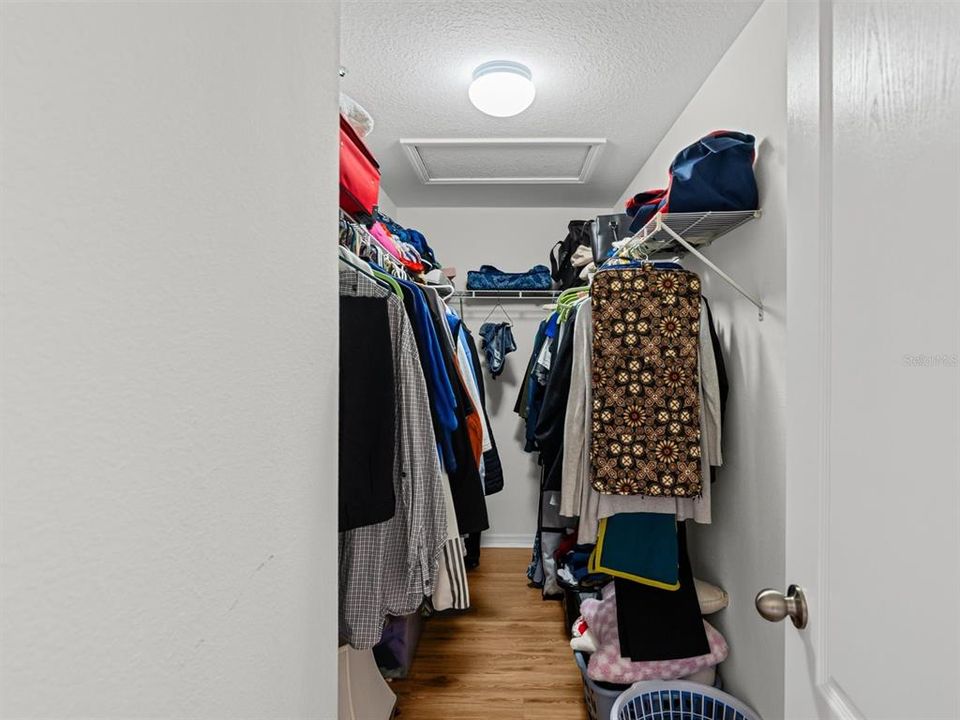 En Venta: $325,000 (3 camas, 2 baños, 2010 Pies cuadrados)