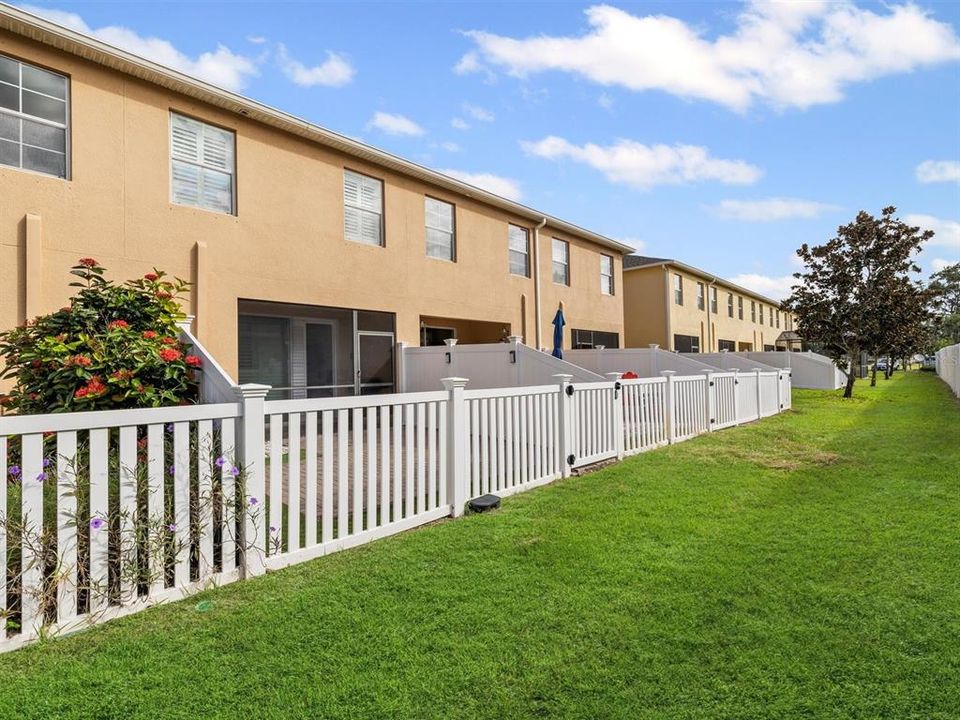 En Venta: $325,000 (3 camas, 2 baños, 2010 Pies cuadrados)