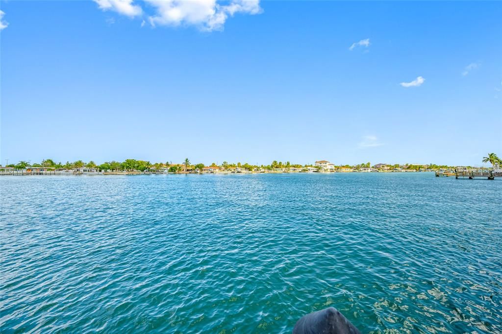 For Sale: $1,574,000 (4 beds, 3 baths, 2713 Square Feet)