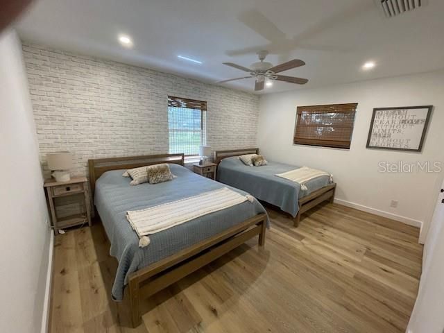 For Rent: $2,500 (2 beds, 2 baths, 1382 Square Feet)